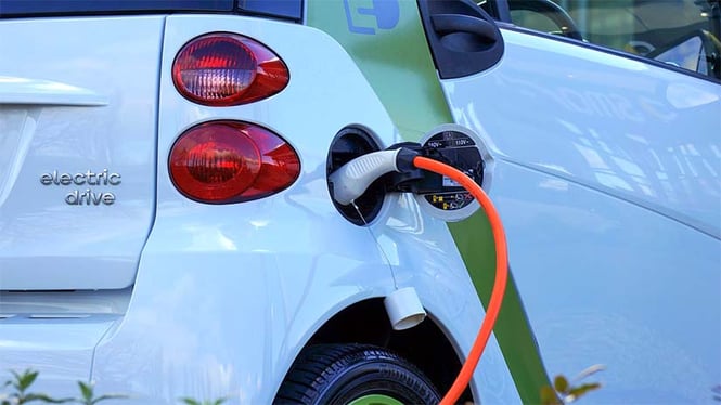 Electricity can be used as an alternative fuel for battery-powered electric and fuel-cell vehicles.