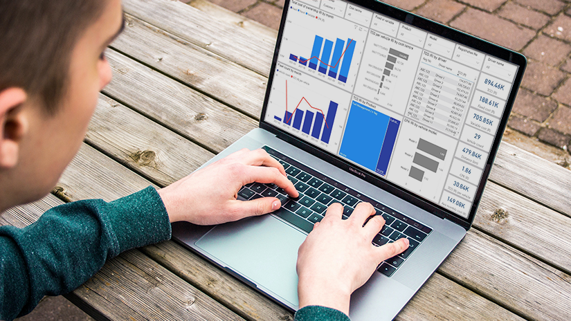 Using reporting data to save costs with your fleet_Featured blog image